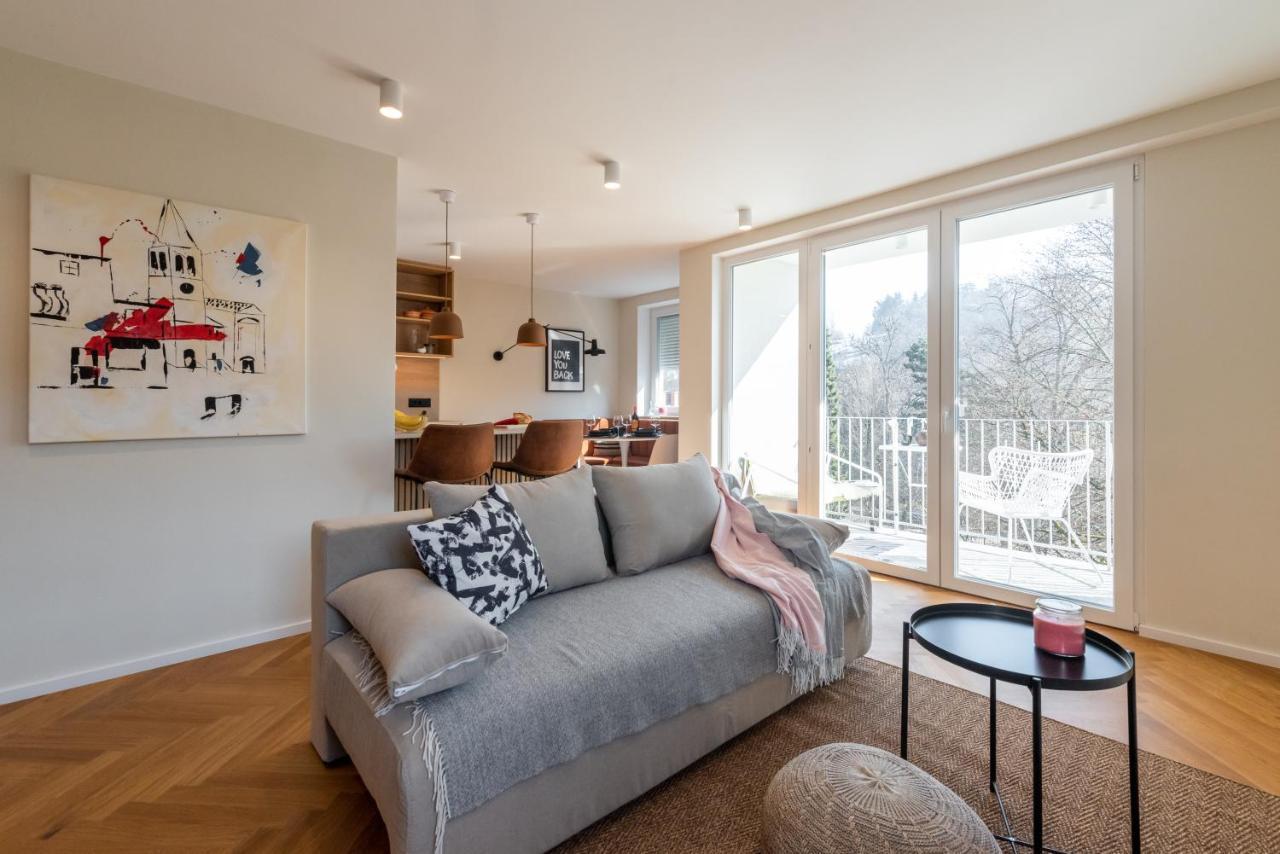 Canopy Apartma