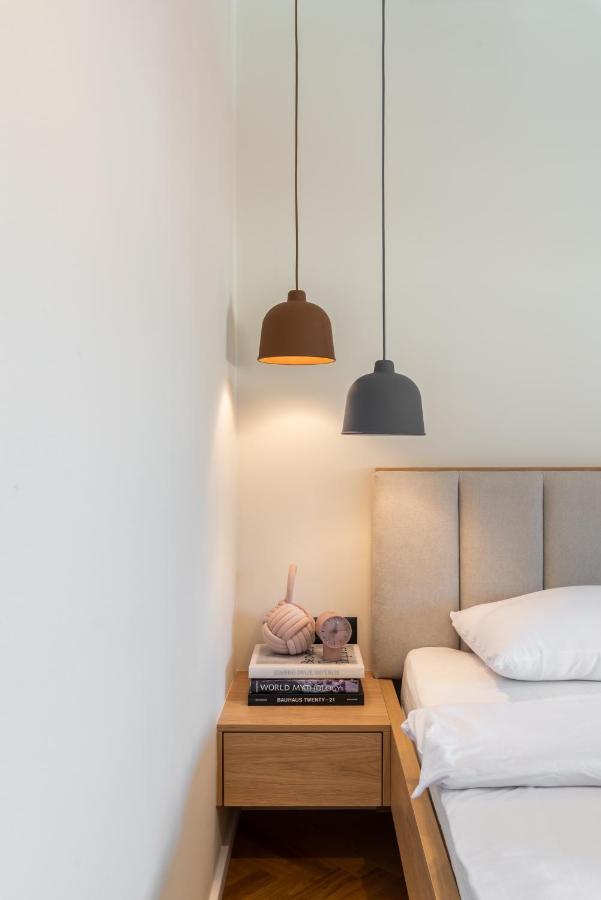 Canopy Apartma